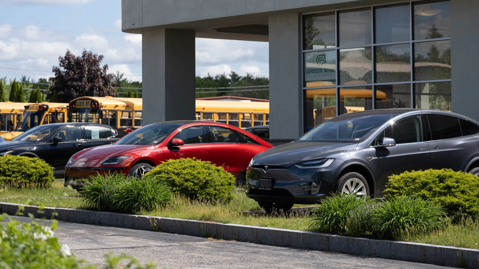 Automakers Double Down on Scaled Commercial Production