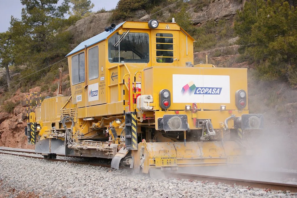 Regulators Force Rail Giant to Open Maintenance Yards to Rivals