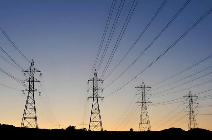 Advanced Grid Technologies Boost Large-Scale Renewable Energy Integration